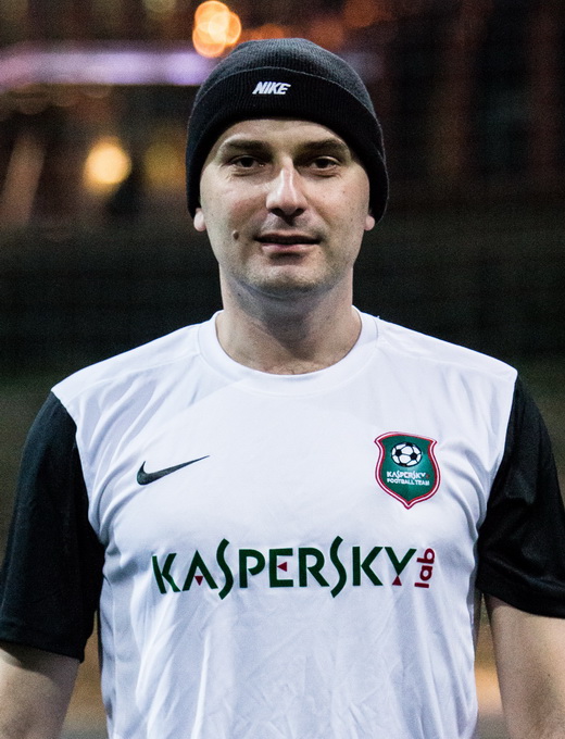 Денис Морозов